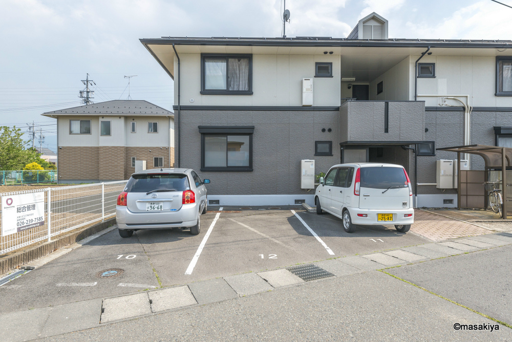ファミールＦの駐車場|駐車場