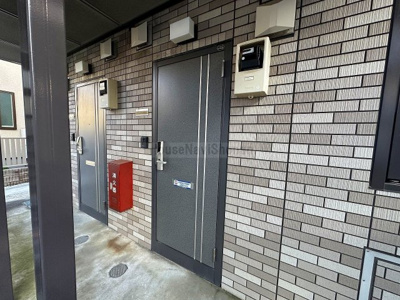 【エントランス】 | シェソワ