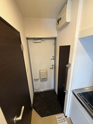 【玄関】 | レオネクストクレールウィン