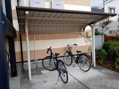 【その他】 | レオパレスグリーンパークアオキ | 駐輪場　原付＆自転車のみ駐輪可能