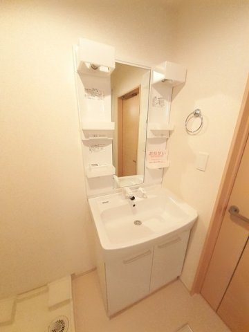 カーサ　フェリーチェⅢの洗面所
