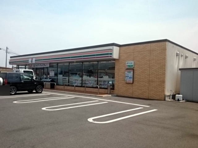 【周辺】 | ヴェル　ボナール | セブンイレブン宇部厚南中央店まで800m