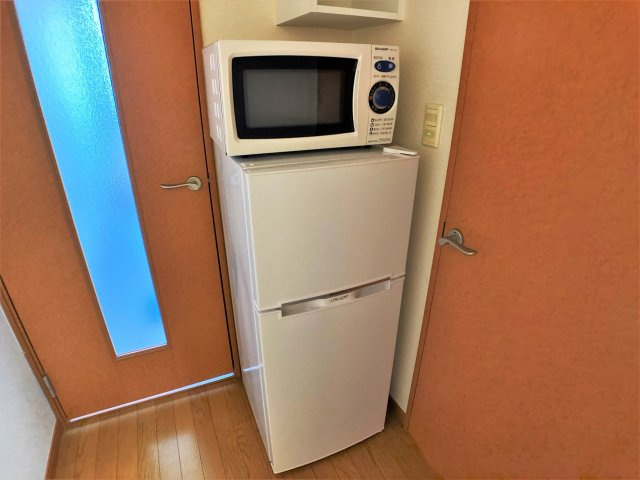 レオパレスソフィア　Ⅱのその他|電子レンジと冷蔵庫