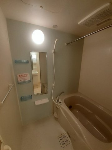 カーサ　フェリーチェⅢの浴室