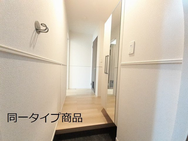 ヒカルサ新潟関屋の玄関
