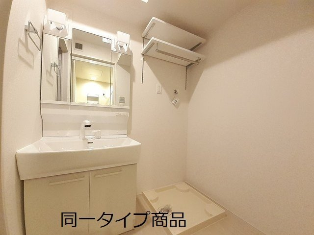 ヒカルサ新潟関屋の洗面所