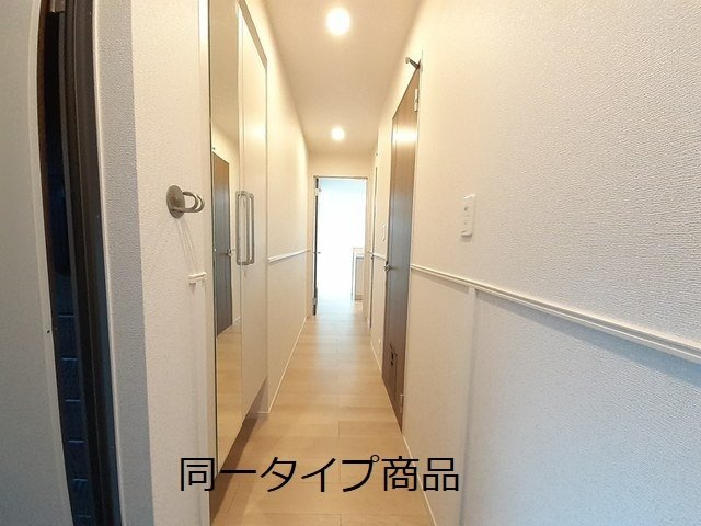 ヒカルサ新潟関屋の玄関