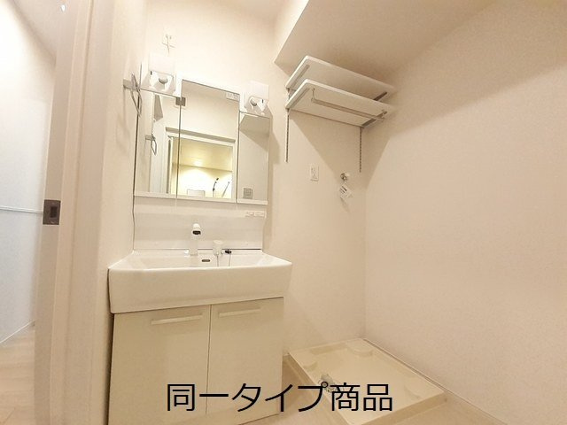 ヒカルサ新潟関屋の洗面所
