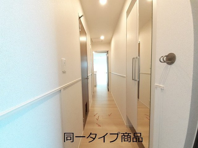 ヒカルサ新潟関屋の玄関