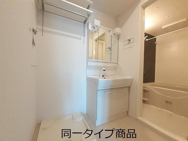 ヒカルサ新潟関屋の洗面所
