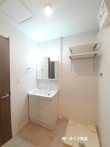 ヒカルサ新潟姥ケ山の洗面所