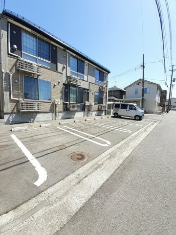 スワンの駐車場