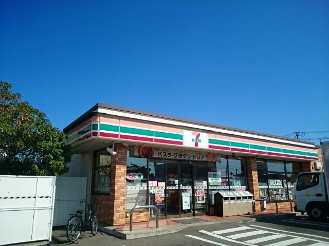 スワンの周辺|セブンイレブン  坂井東店まで90m