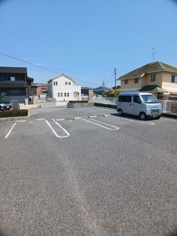 プレリーメゾンＯＧ　Ⅰの駐車場
