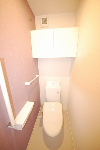 ＲＥＳＴ　ＷＯＯＤ　１のトイレ