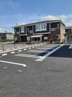 【駐車場】 | ニュークレストＣ