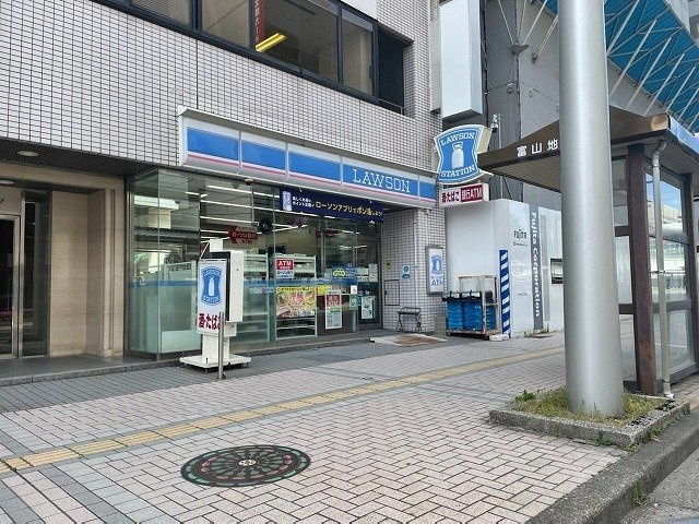エトワールＳＡＲＡＨの周辺|ローソン富山新富町店まで500m