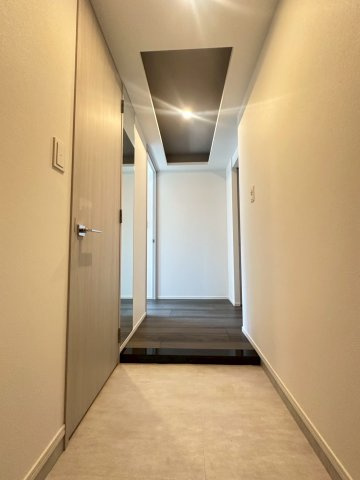 S-RESIDENCE百道aureateの玄関