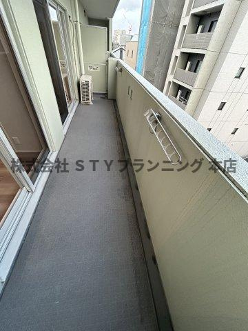 仲介手数料０円！インプルーブ金山のバルコニー