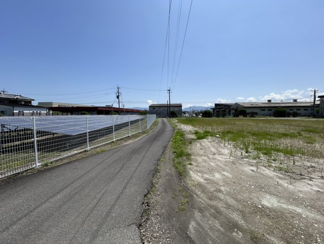 【前面道路含む現地写真】 | 志比田町　404.6万円