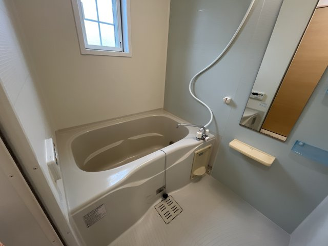 ラフレシールあぼしＣの浴室