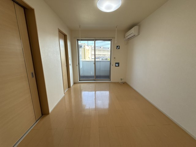 アマルフィ３７の洋室