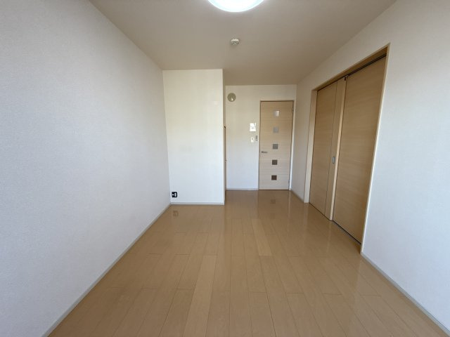アマルフィ３７の居間・リビング