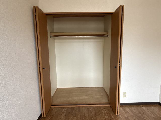 プラグレスの収納