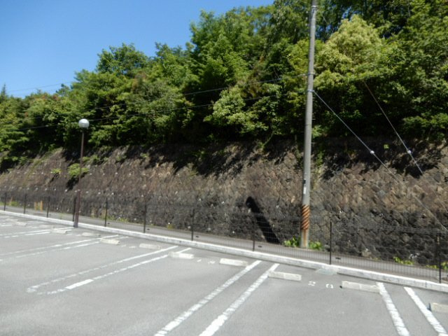 クラッセ壱番館の駐車場