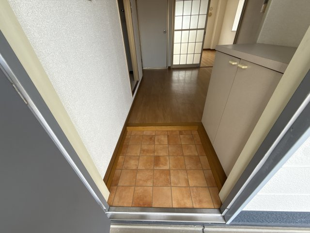 アメニティ浅見の玄関