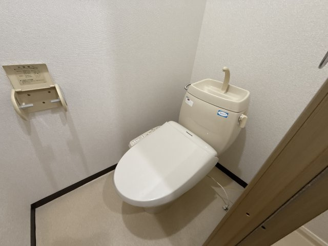 アメニティ浅見のトイレ