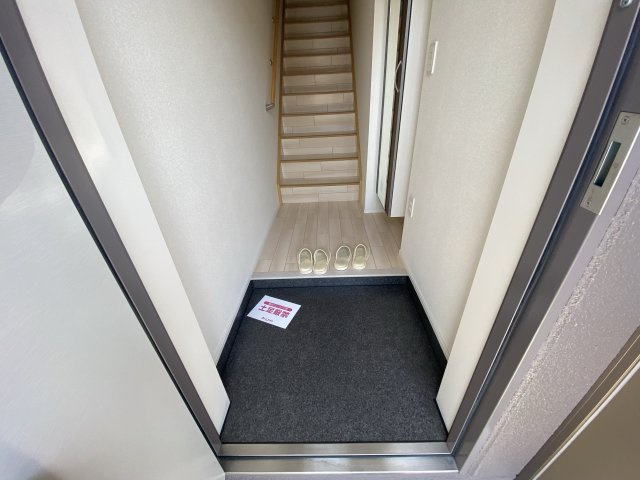ユーストマの玄関