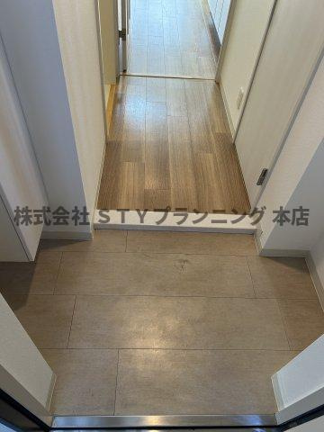 仲介手数料０円！ラグランディールの玄関