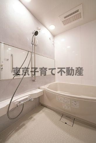 レジディア文京本駒込の浴室