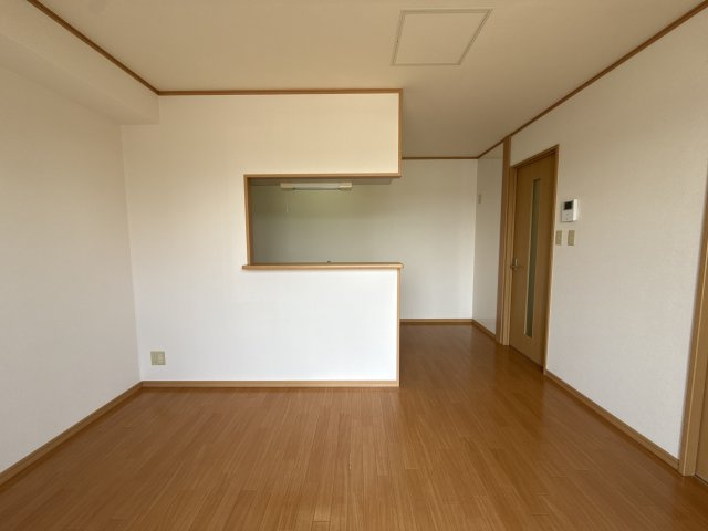 ファミール　Ｄ棟の居間・リビング