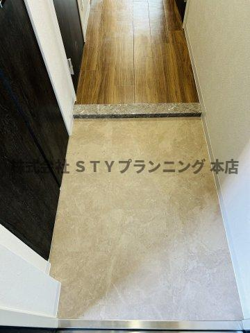 仲介手数料０円！ファミールプライムの玄関