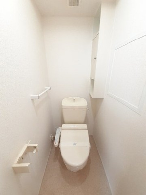 【トイレ】 | カルムメゾン | コンパクトで使いやすいトイレです