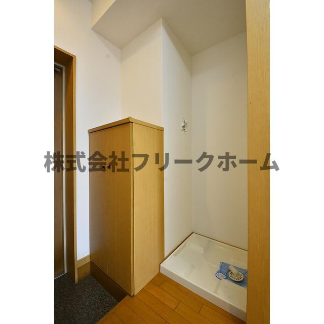 三鷹市牟礼２丁目の賃貸マンションの玄関