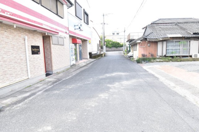 【前面道路含む現地写真】 | 鹿屋市串良町岡崎(全2筆)　売地 | 西側