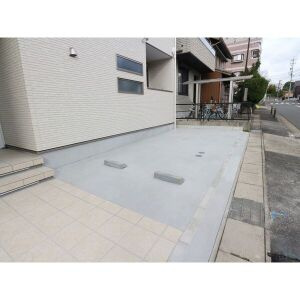 REGALEST庄内通　名古屋市賃貸　仲介手数料無料の駐車場