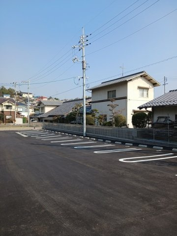 ユーセラーノＡの駐車場|駐車場です