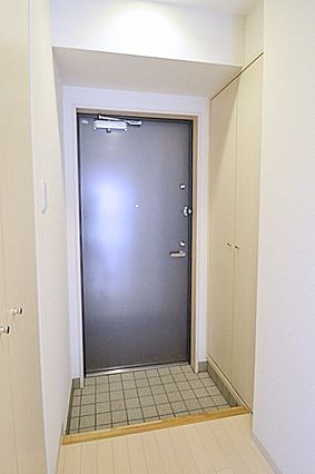 サフランキルト森下の玄関