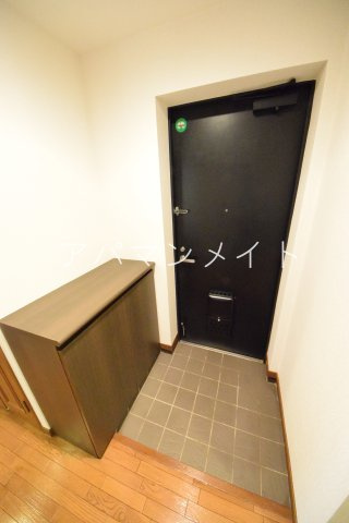 【玄関】 | ハイツ東戸塚ⅡＢ号棟 | 収納もある玄関です