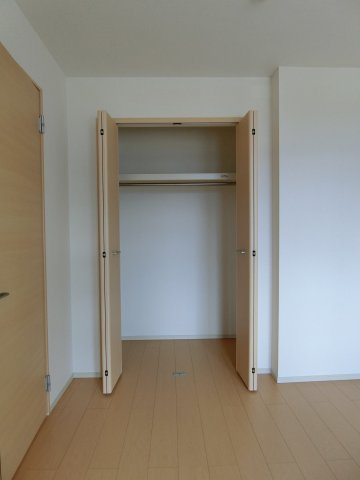 セレッソ　Ｃの収納|イメージ201号室の写真（反転あり）