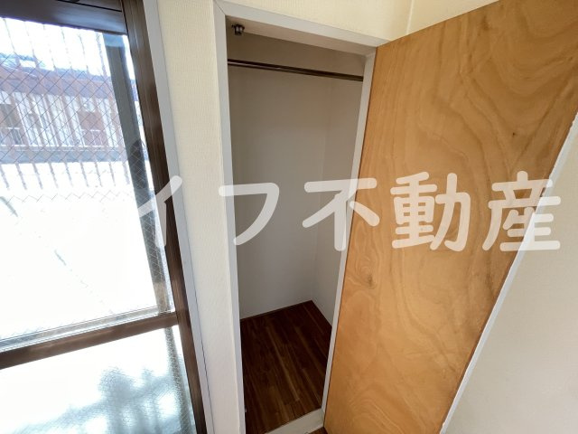 ゴッドフィールド布施の収納|こまごまとしたものを収納できそうですね