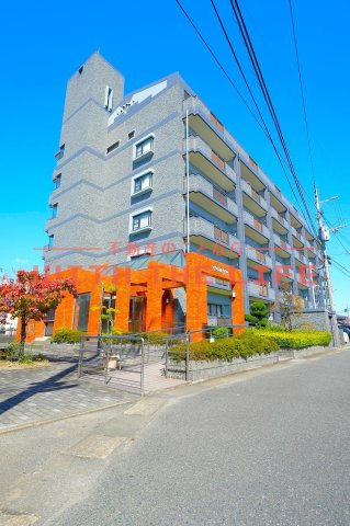 クロスロード【キャッシュバック対象物件】の外観|おしゃれな外観です