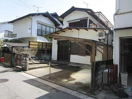 東区中山西1丁目中古戸建の前面道路含む現地写真