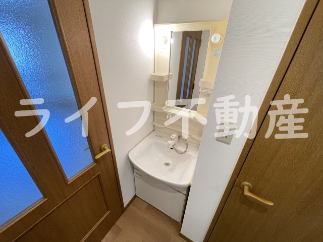 ビューティーセゾン和の独立洗面台|独立洗面化粧台が付いています