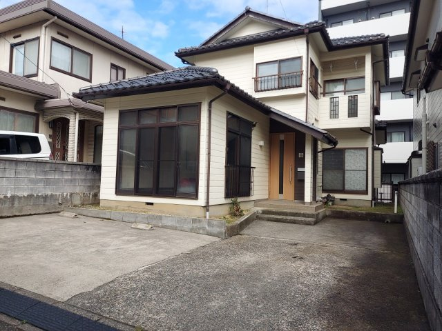 新潟市西区大学南1丁目の外観