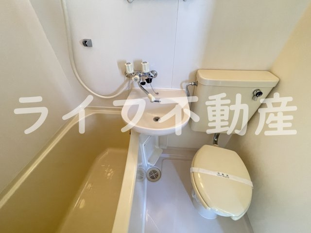 足代マンションの洗面所|コンパクトで使いやすい洗面所